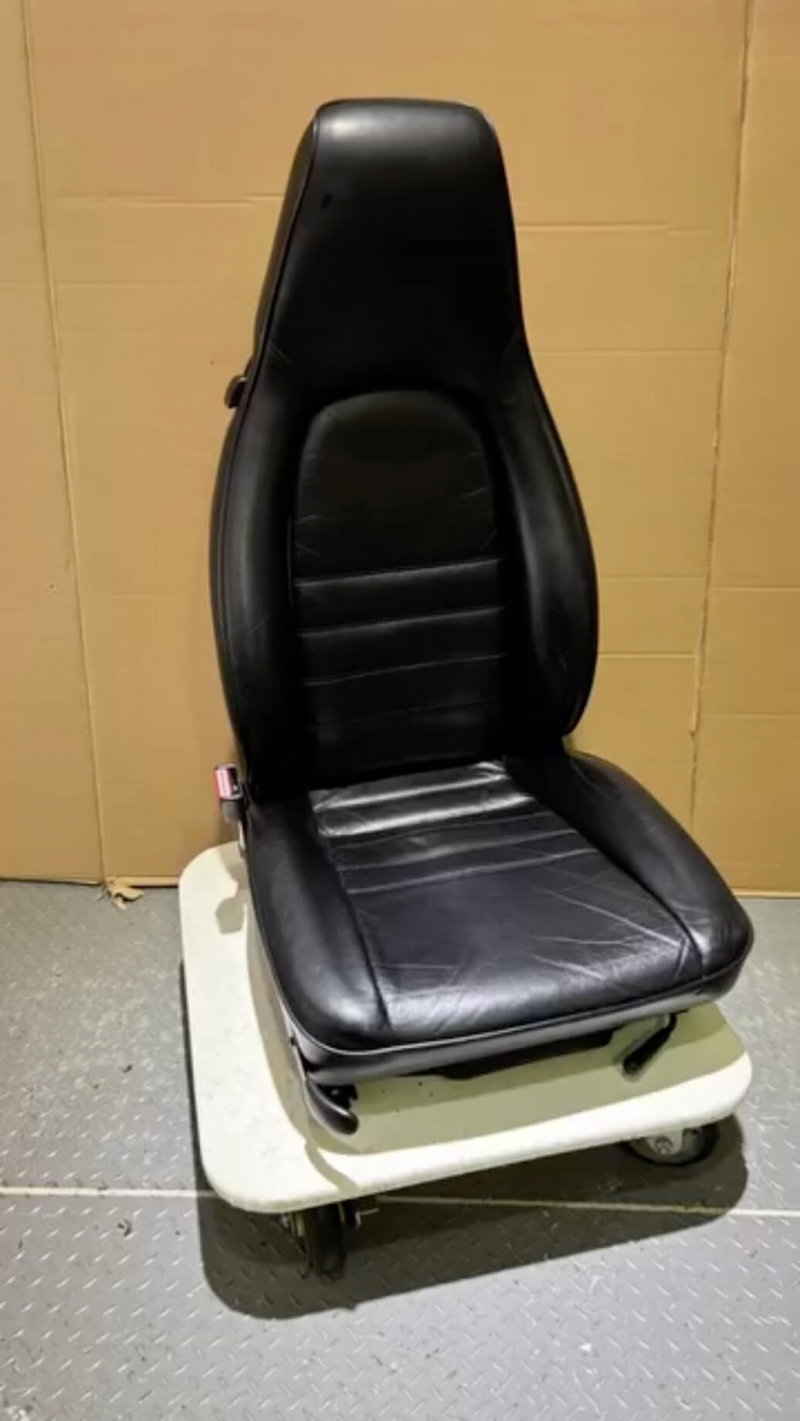 ポルシェ964 シートクッションウレタン増しとリペア_1