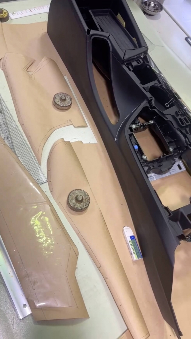 BMW4シリーズグランクーペ 内装張替え7