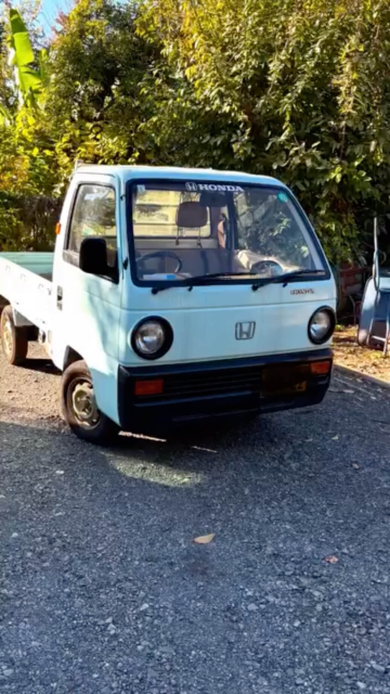 ホンダアクティ1990英国ミュラーヘッドの革でリニューアル1
